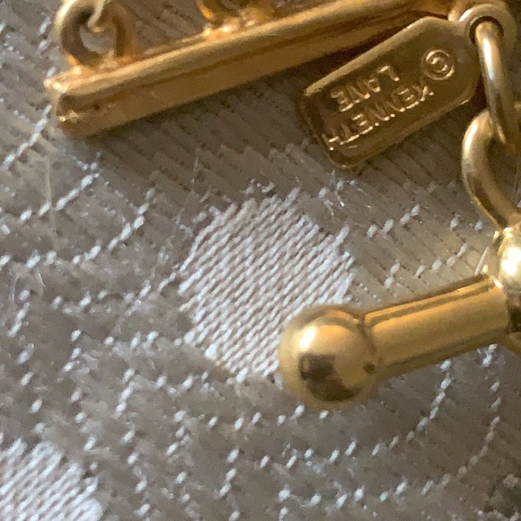 Kenneth Lane~Gold Toned~Toggle Bracelet - Picture 2 of 4